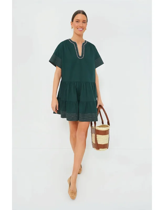 Kinsley Dress With V-neckline And Tiered Skirt