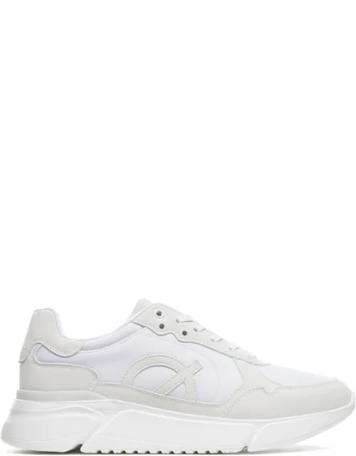 Echo Sneakers