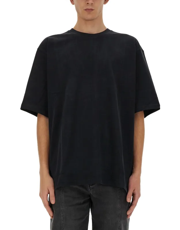 "guizy T-shirt Model Is 185 Cm Tall"