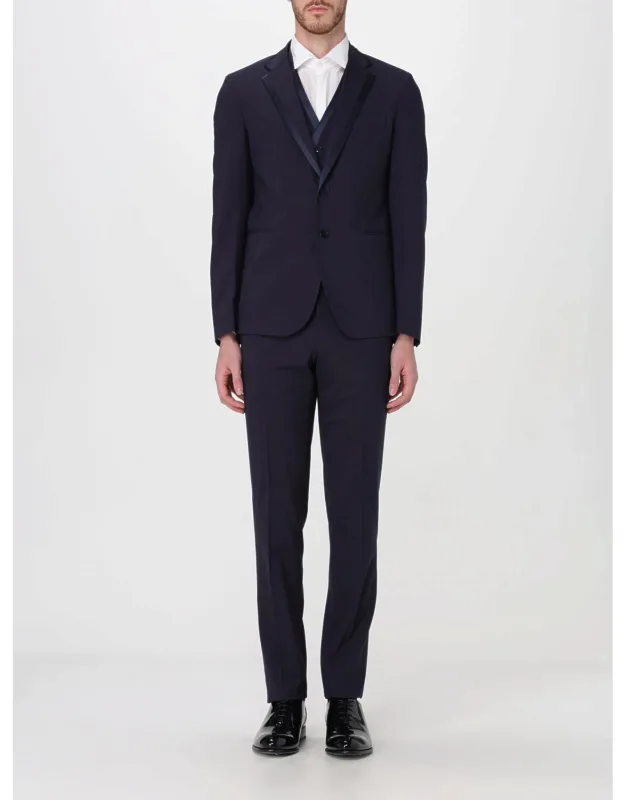 Suit