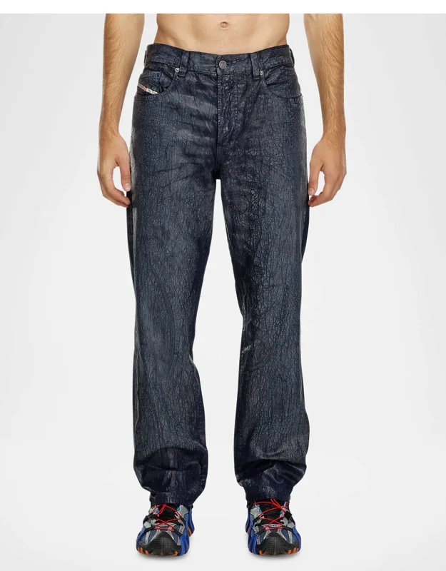 Coated Loose-fit Jeans