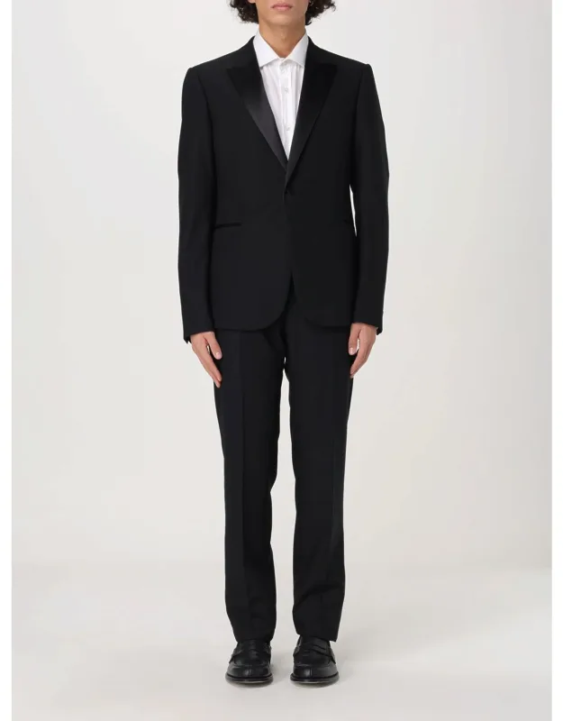 Suit