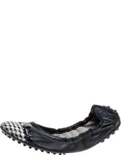 Leather Cap Toe Buckle Detail Scrunch Ballet Flats