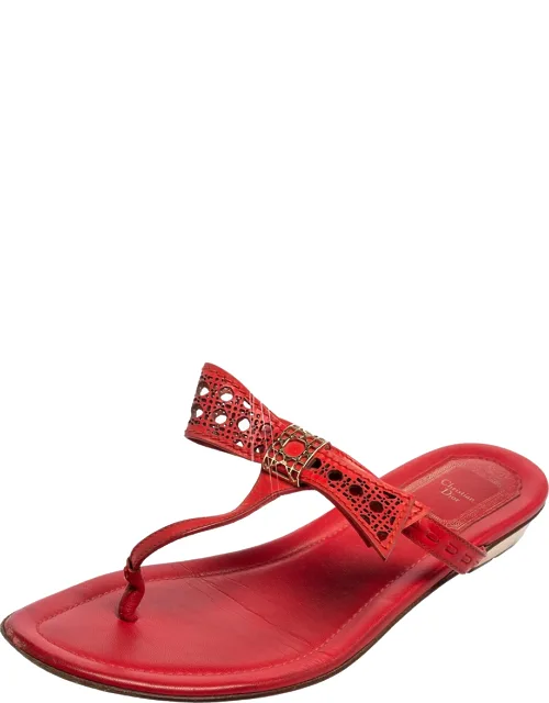 Coral Red Leather Cannage Bow Thong Flats