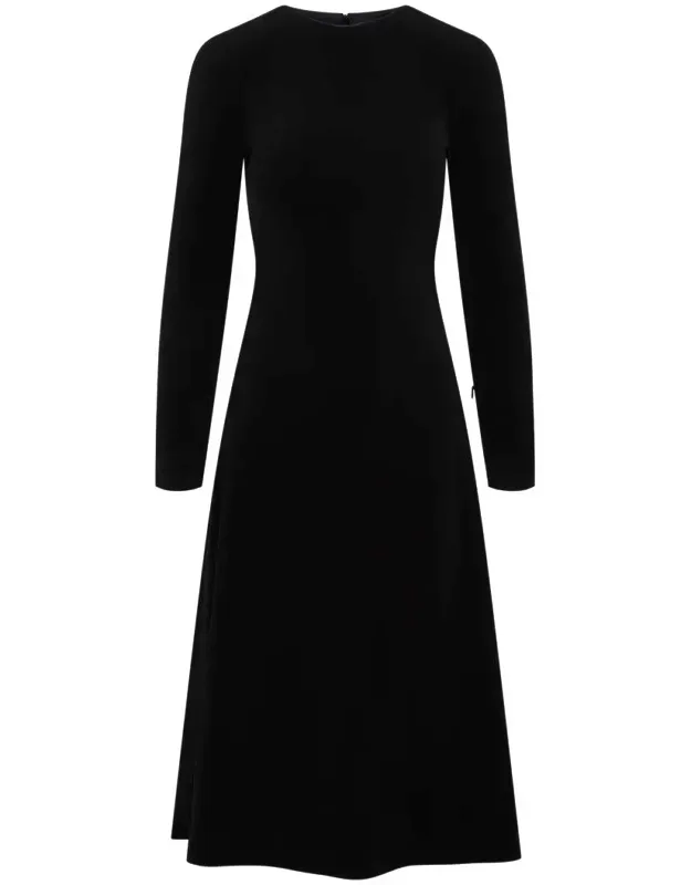 Dress With Round Neck And Long Sleeves