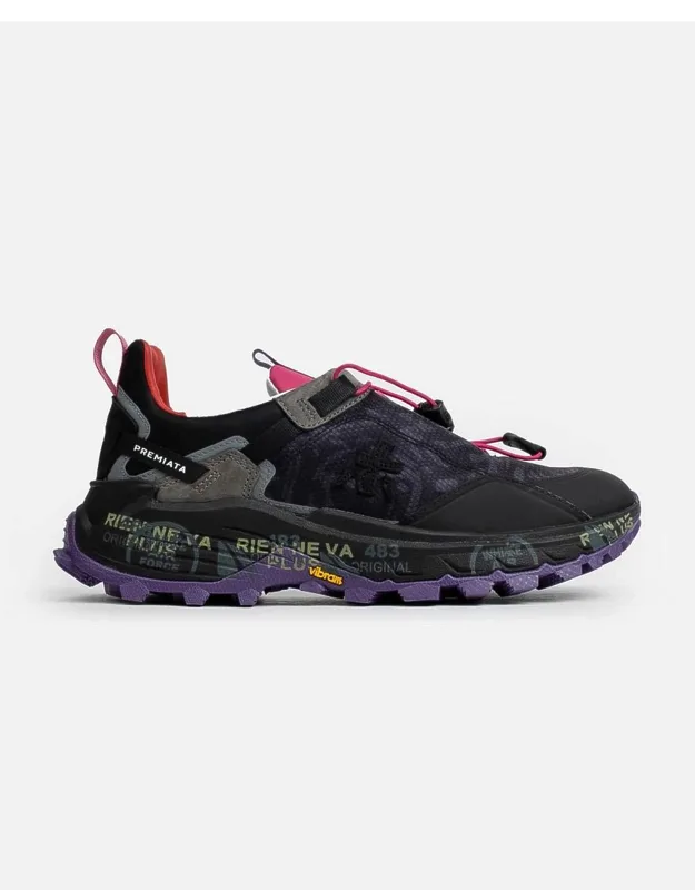 Sneaker With Premium Cushioning And Stylish Design