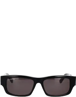 Sunglasses With Width Of The Lens 57 Mm And Length Of The Bridge 17 Mm