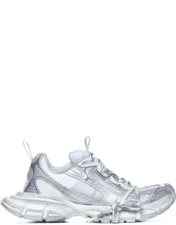 Worn-out Effect Mesh Sneakers