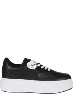 H670 Sneakers