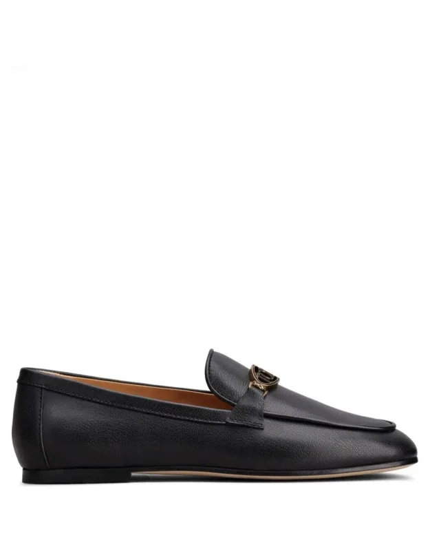 Oval Logo Leather Loafers