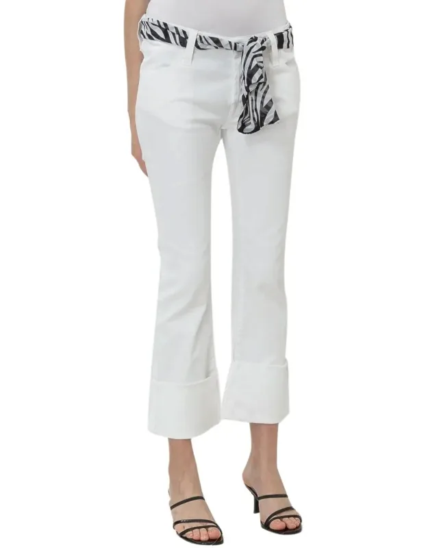 Jeans With Belt