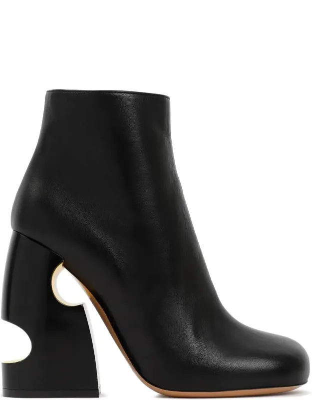 Off-white Boots Upper Crafted In Pure Nappa Leather, Sculpted Block Heel With Details