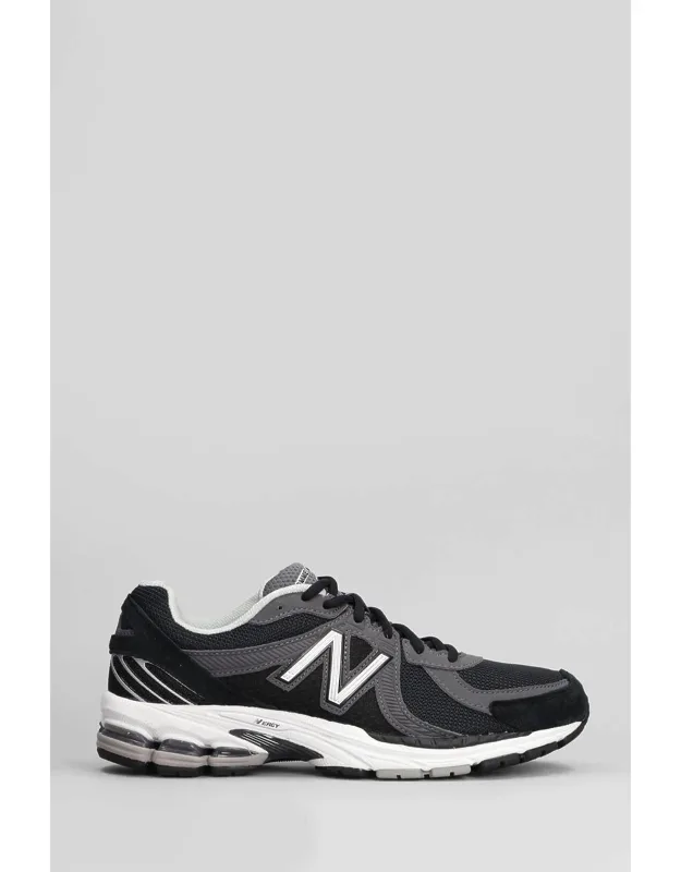 860 Sneakers