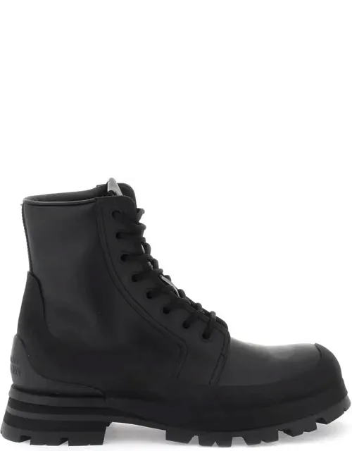 Wander Ankle Boots