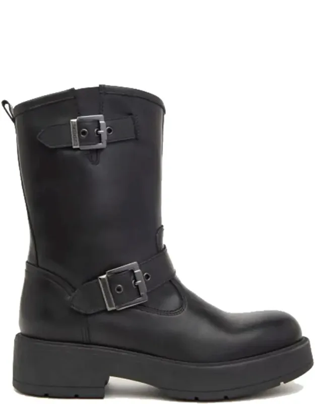 Pula 9602 Shoes