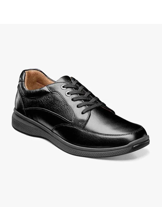 Moc Toe Walks