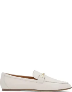 Flat Shoes With Decorative Plaque