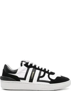 Clay Sneakers With Inset Design And Beveled Toe