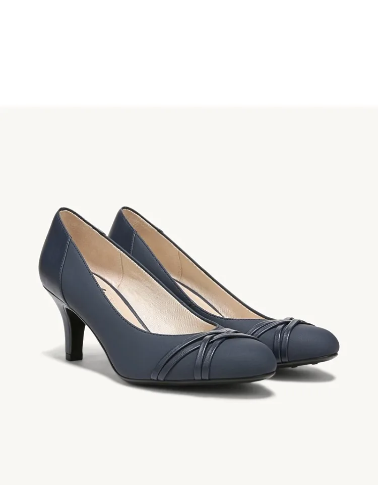 Lifestride Pascal Pump Shoes (lux Navy) Fabric - Easy-to-wear Pump With All-day Support