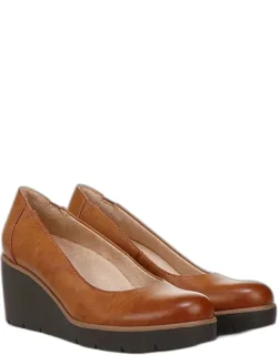 About Time Wedge Pumps