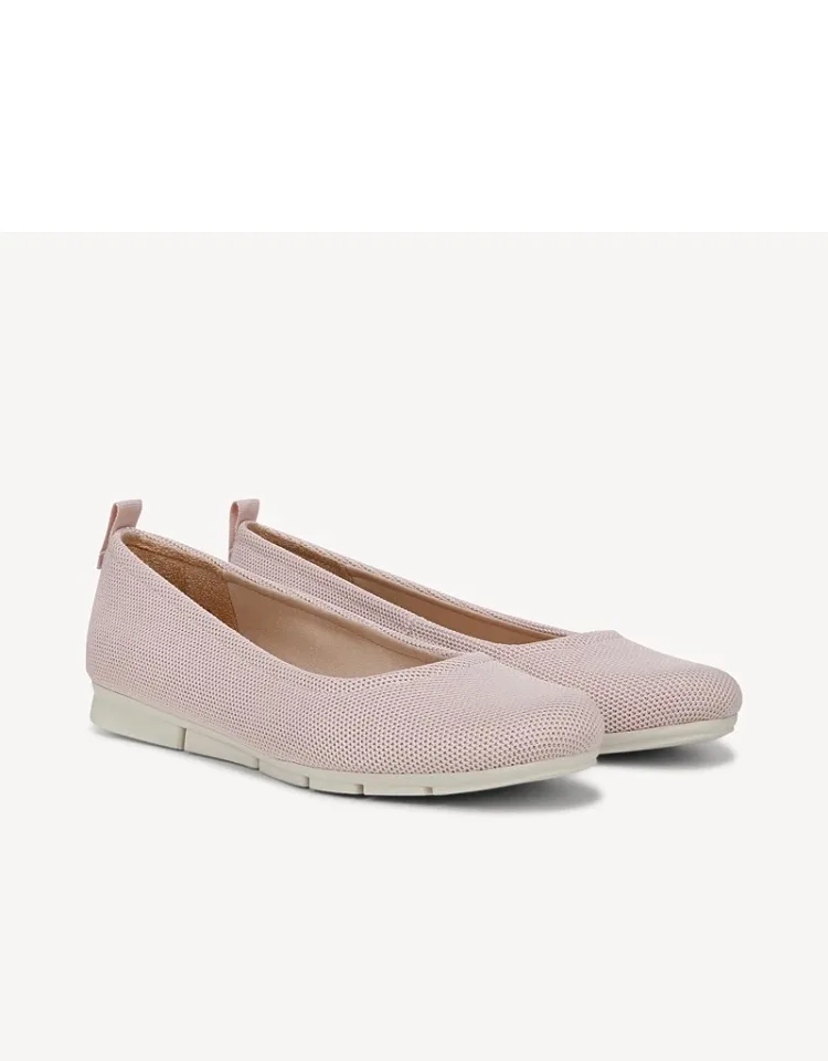 Timeless Slip-on Flats