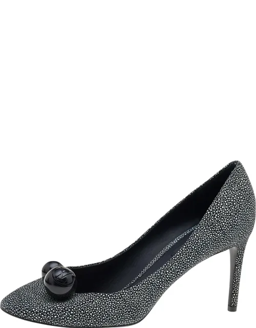Leather Pointed Toe Pumps