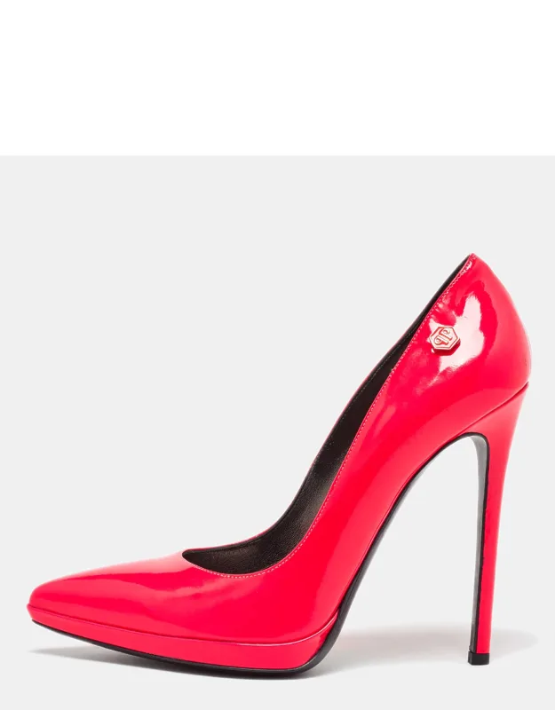 Patent Leather Pointed Toe Pumps