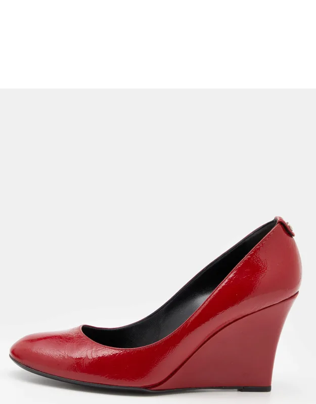 Gucci Red Patent Leather Wedge Pumps