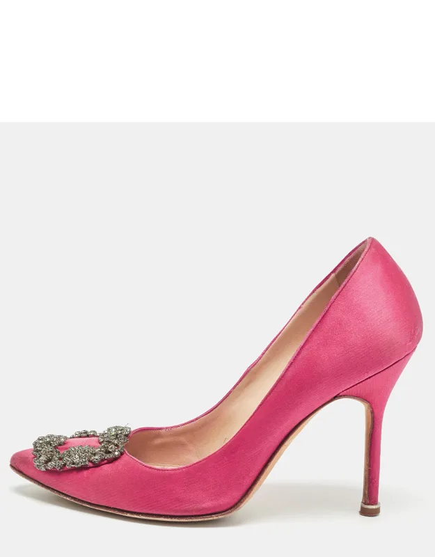 Hangisi Pumps With Crystal Embellished Buckle