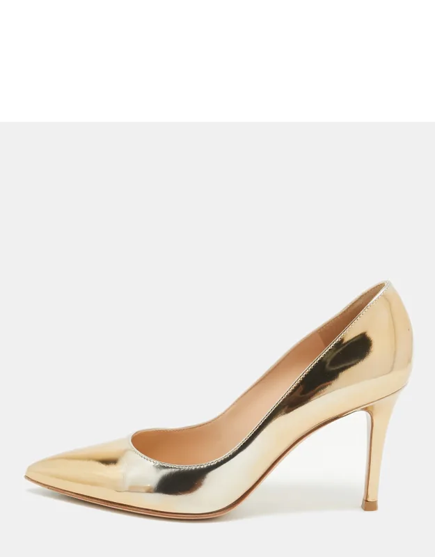 Gold Leather Pumps