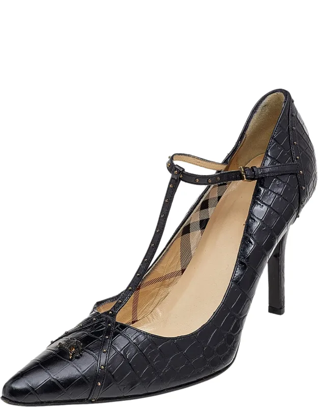 Croc Embossed Leather Pumps