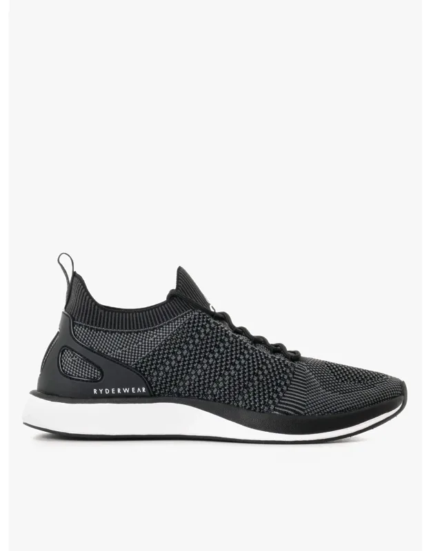 Flylyte Trainers