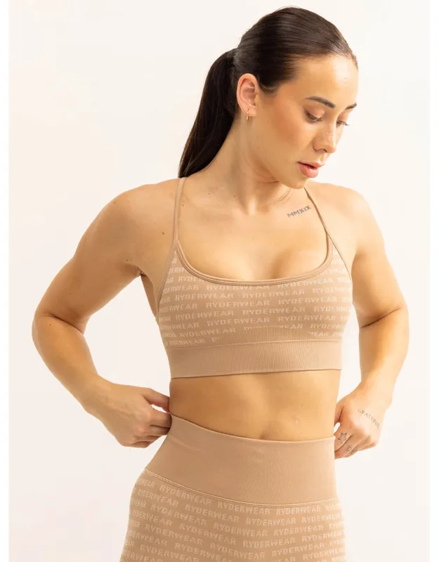 Logo Lux Seamless Sports Bra