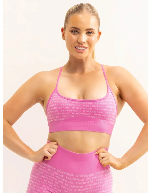 Logo Lux Seamless Sports Bra