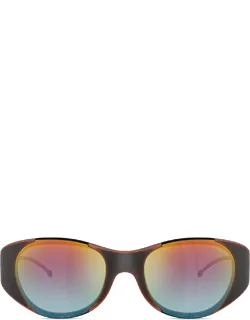 Diesel - Iconic Oval Sunglasses - Sporty Style, Triangle Temple