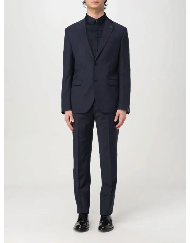 Suit