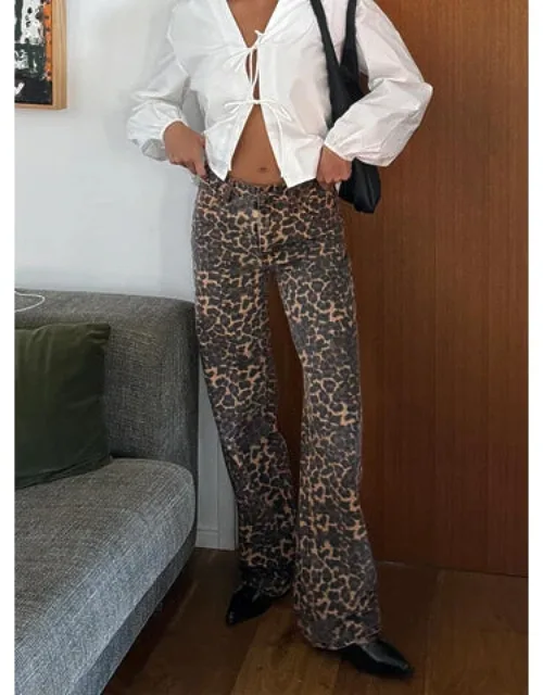 Model Jeans