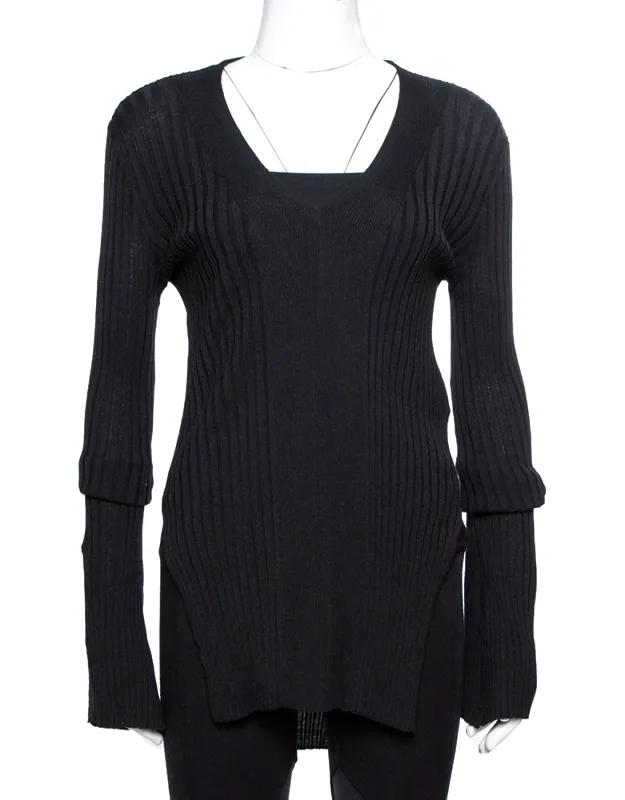 Ribbed Knit Fitted Sweater