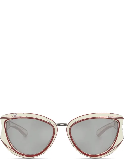 Cat-eye Style Sunglasses