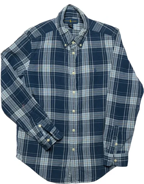 _checkered Button Front Shirt With Class And Elegance