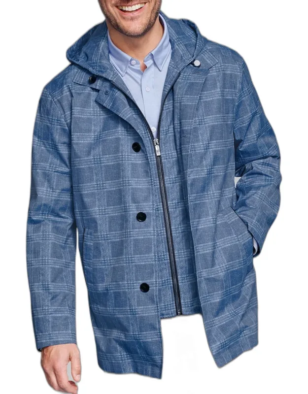 Upton Raincoat With Hood