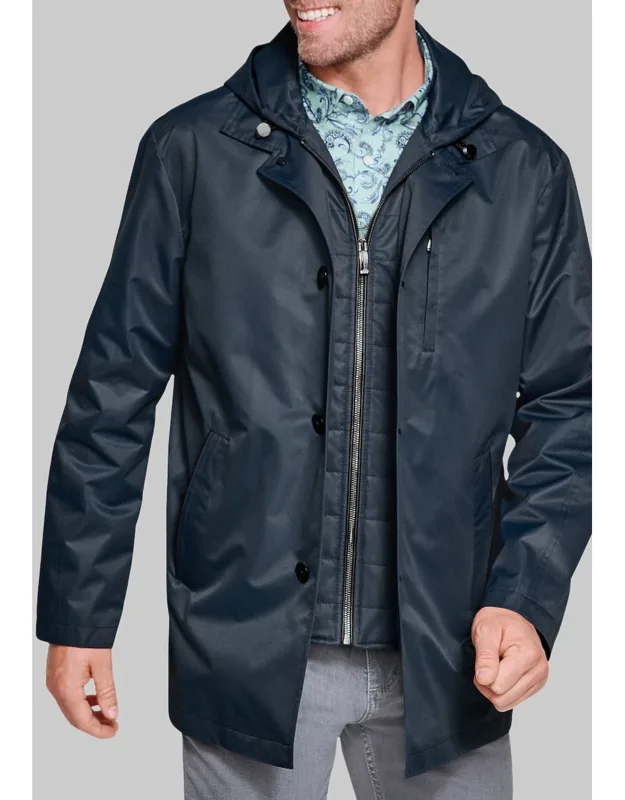 Upton Raincoat With Hood
