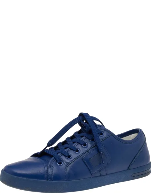 Leather Logo Plaque Low Top Sneakers