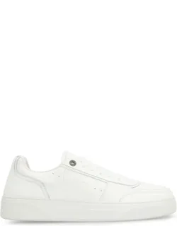 Initial Low-top Sneakers
