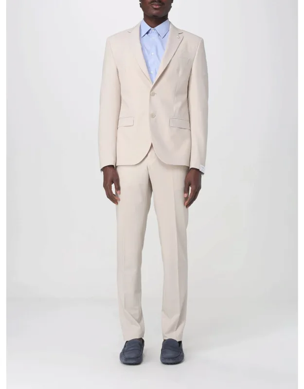 Suit