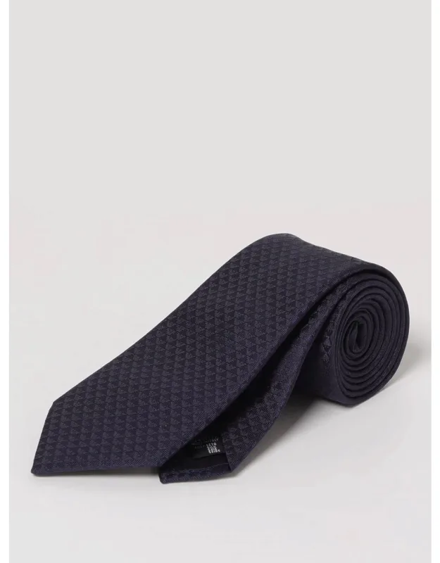 Tie