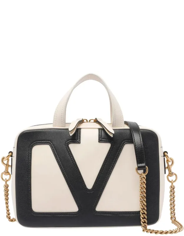 Butter Viva Superstar Handbag With Zip Closure And Inner Zipped Pocket