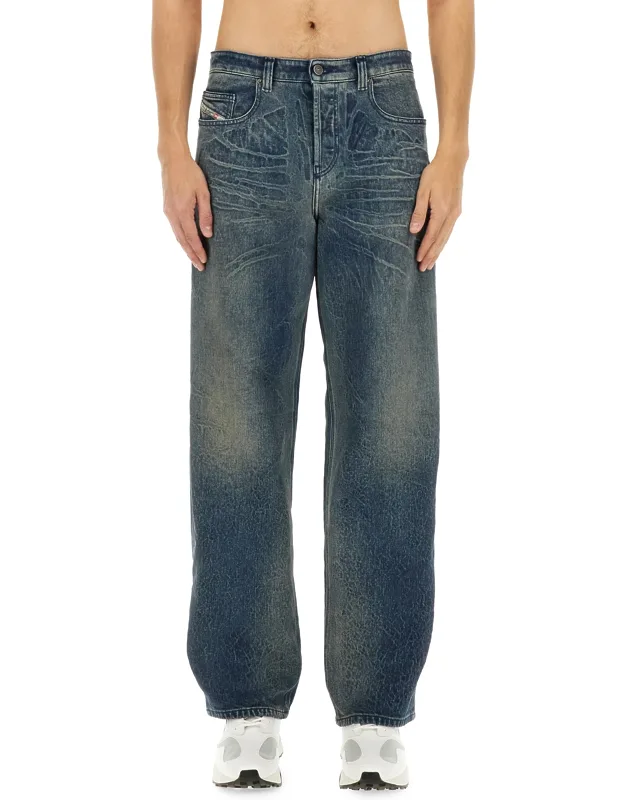 2001 D-macro-fsg1 Jeans