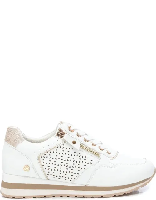 Lace-up Sneakers With Lightweight Soles And Non-slip Rubber Sole
