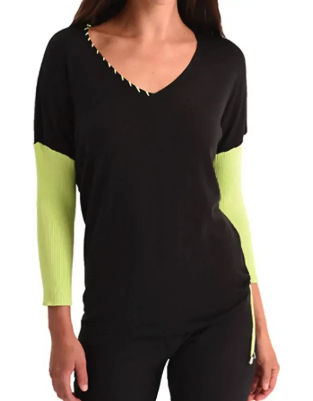 Rib Sleeve V-neck Top